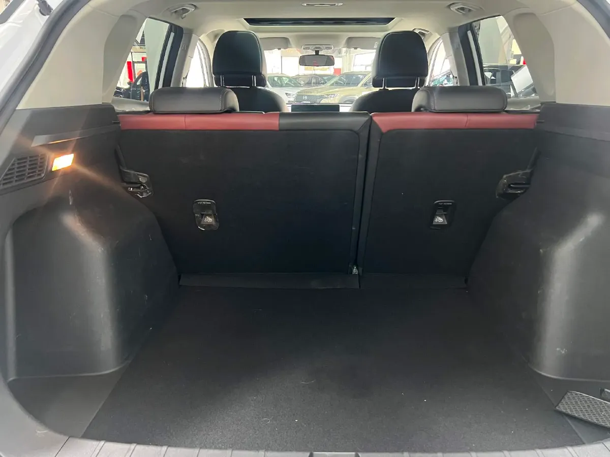 2021 Geely Coolray 1.4T 141HP L4 6DCT,autocango,china used car exporter,china ev exporter,chinese used car exporter,chinese used ev exporter