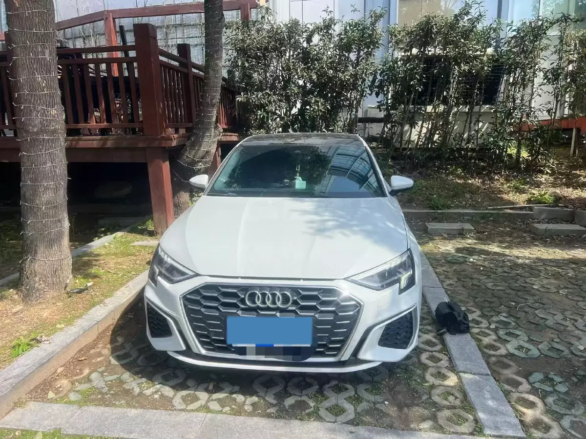 2021 Audi A3 1.4T 150HP L4 7DCT,autocango,china used car exporter,china ev exporter,chinese used car exporter,chinese used ev exporter