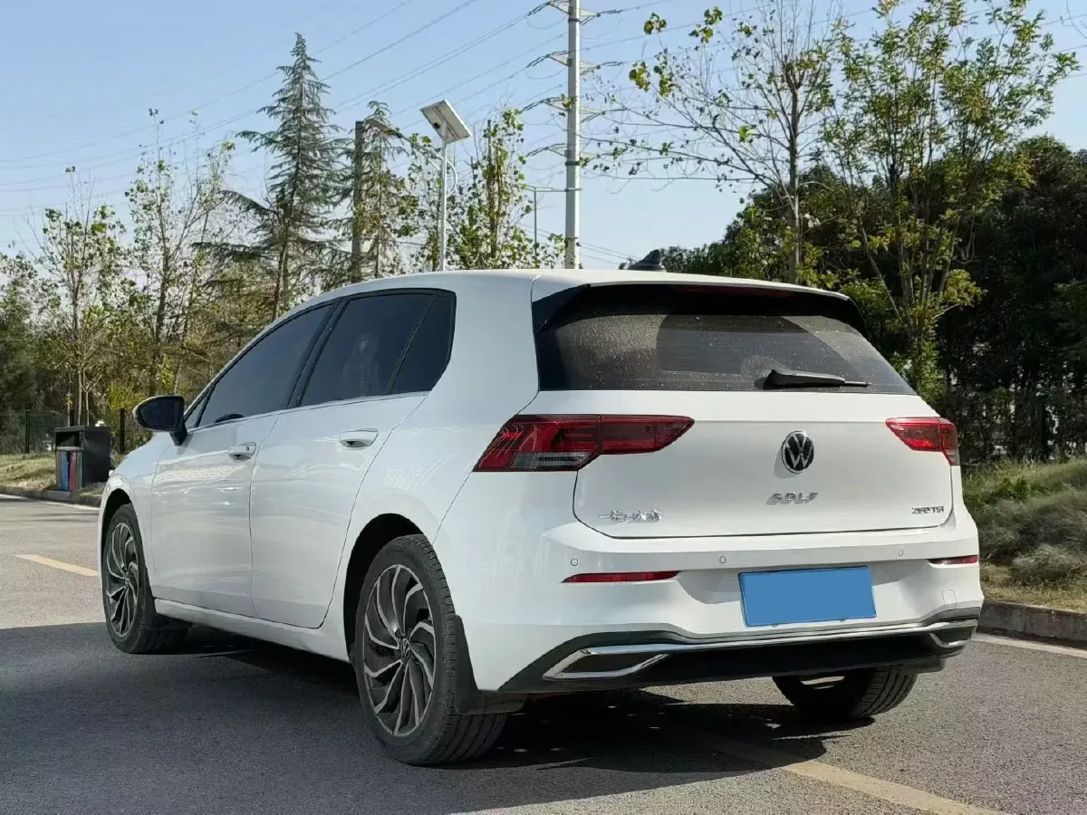2023 Volkswagen Golf 1.4T 150HP L4 7DCT,autocango,china used car exporter,china ev exporter,chinese used car exporter,chinese used ev exporter