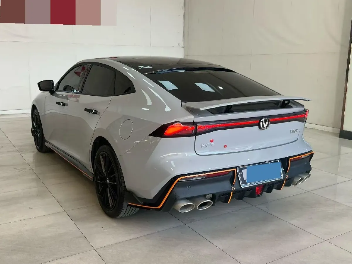 2025 ChangAn UNI-V 1.5T 192HP L4 7DCT,autocango,china used car exporter,china ev exporter,chinese used car exporter,chinese used ev exporter