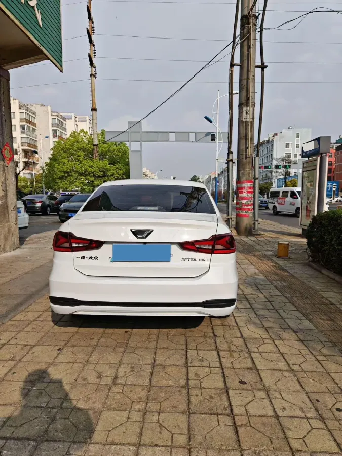 2021 Jetta VA3 1.5L 112HP L4 5MT,autocango,china used car exporter,china ev exporter,chinese used car exporter,chinese used ev exporter