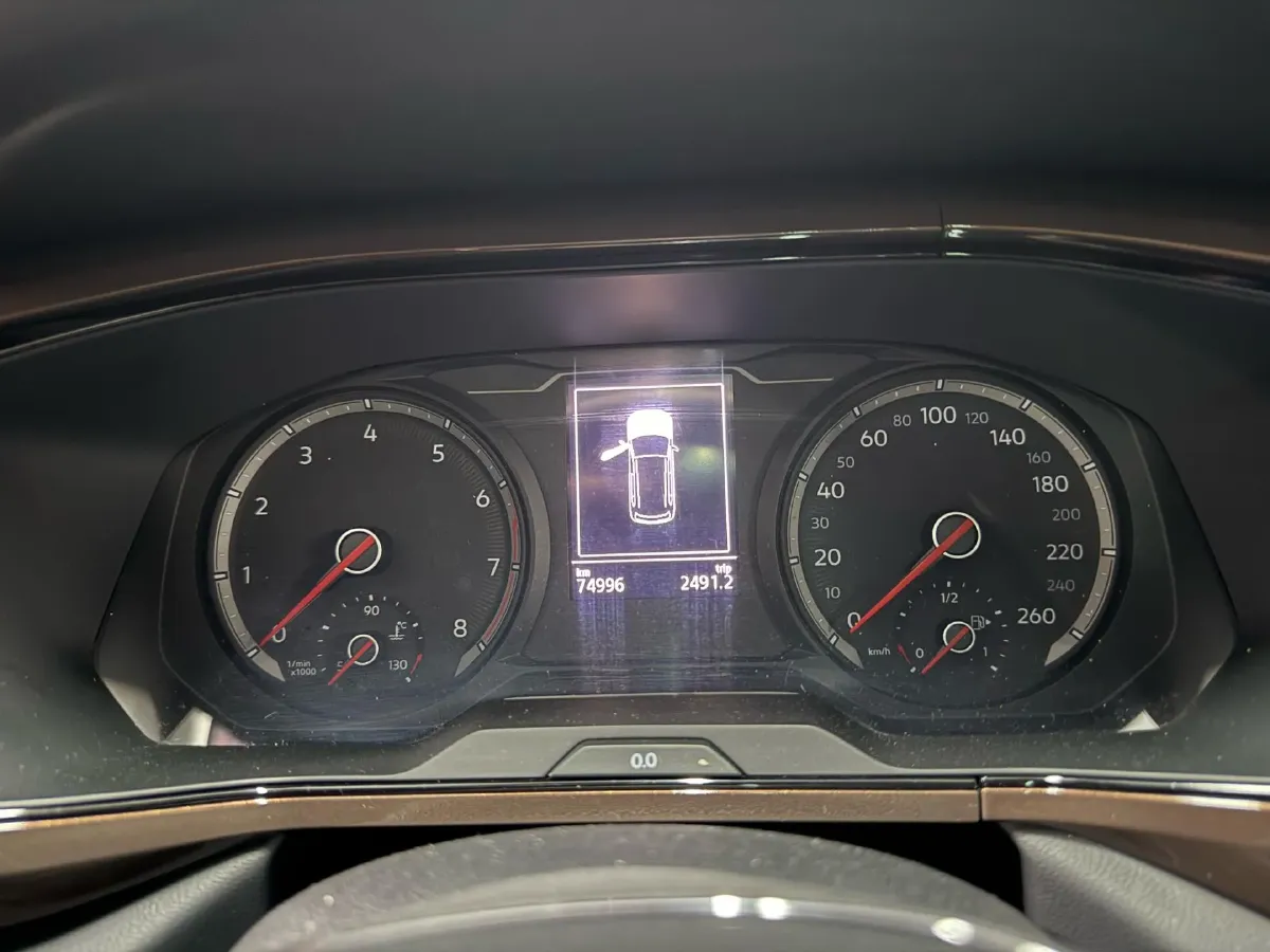 2021 Volkswagen Tharu 1.4T 150HP L4 7DCT,autocango,china used car exporter,china ev exporter,chinese used car exporter,chinese used ev exporter