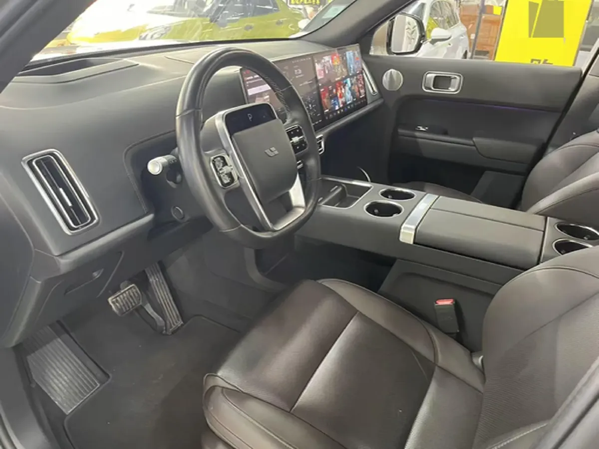 2022 Li L9 Range Extended 154HP REEV 42.6KWH,autocango,china used car exporter,china ev exporter,chinese used car exporter,chinese used ev exporter