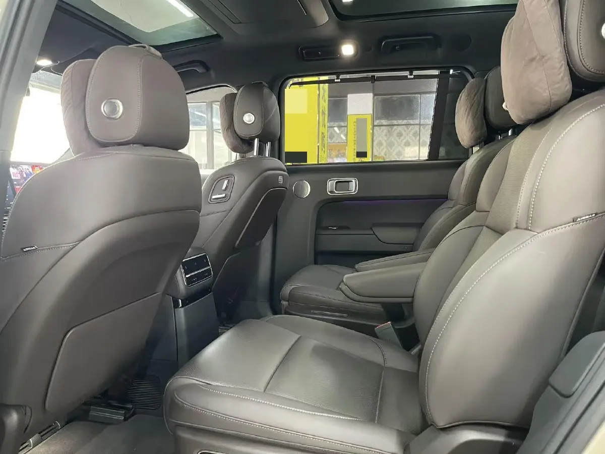 2022 Li L9 Range Extended 154HP REEV 42.6KWH,autocango,china used car exporter,china ev exporter,chinese used car exporter,chinese used ev exporter