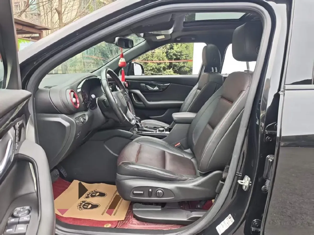 2021 Buick GL8 2.0T 237HP L4 9AT,autocango,china used car exporter,china ev exporter,chinese used car exporter,chinese used ev exporter