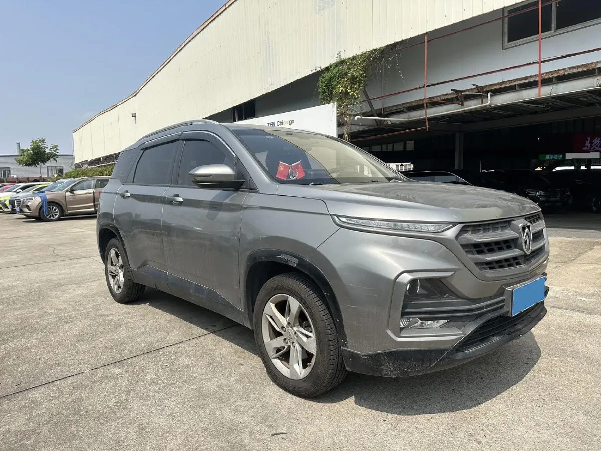 2018 BaoJun 530 1.5T 150HP L4 6MT,autocango,china used car exporter,china ev exporter,chinese used car exporter,chinese used ev exporter