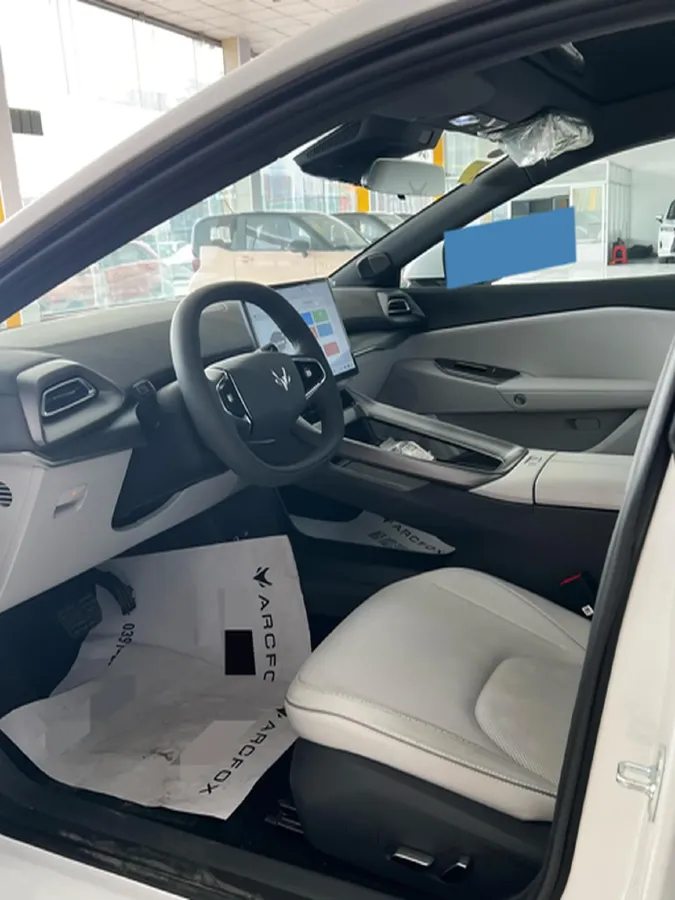 2025 ARCFOX αS5 BEV,autocango,china used car exporter,china ev exporter,chinese used car exporter,chinese used ev exporter