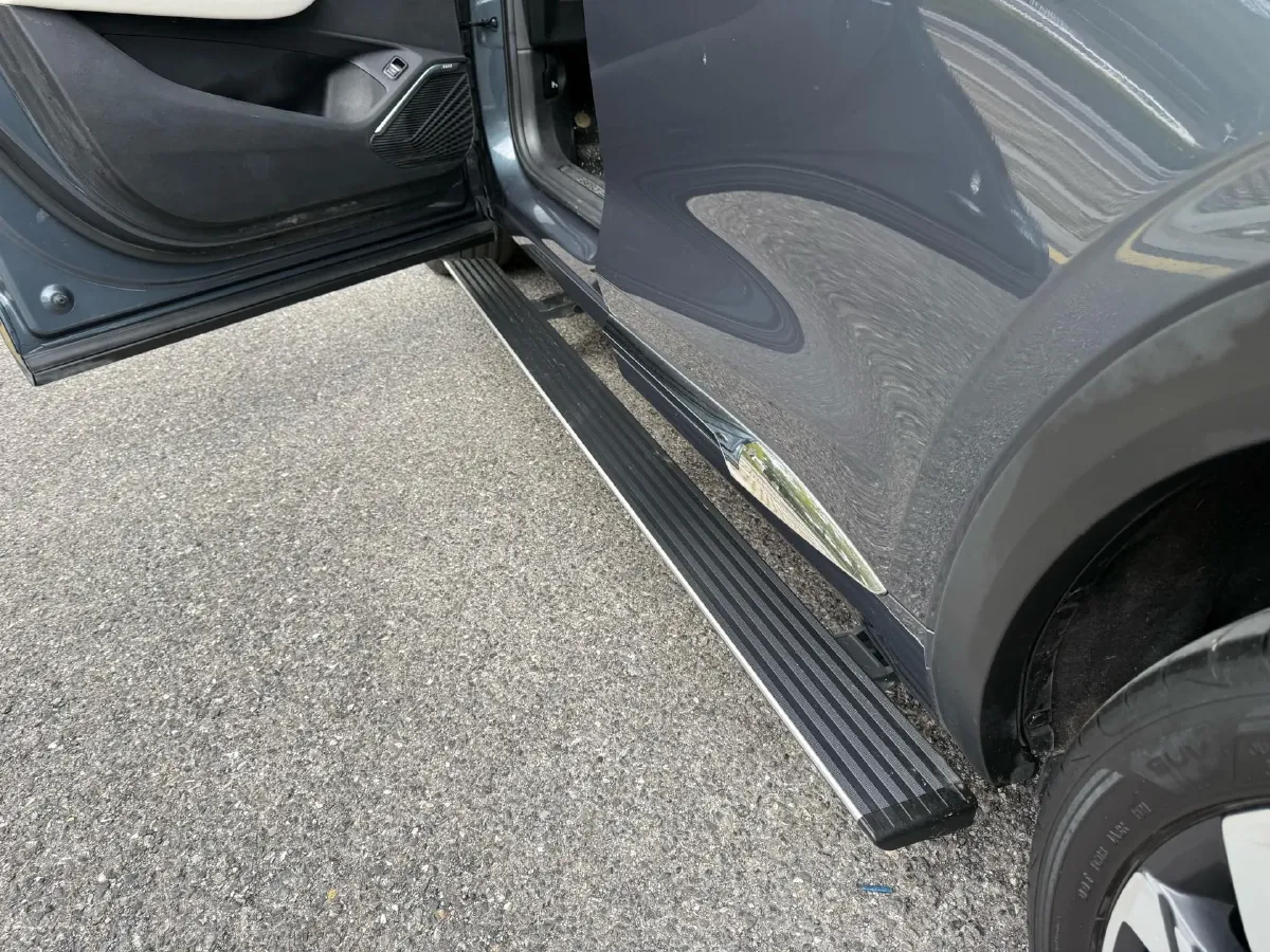 2021 Geely Monjaro 2.0T 238HP L4 8AT,autocango,china used car exporter,china ev exporter,chinese used car exporter,chinese used ev exporter