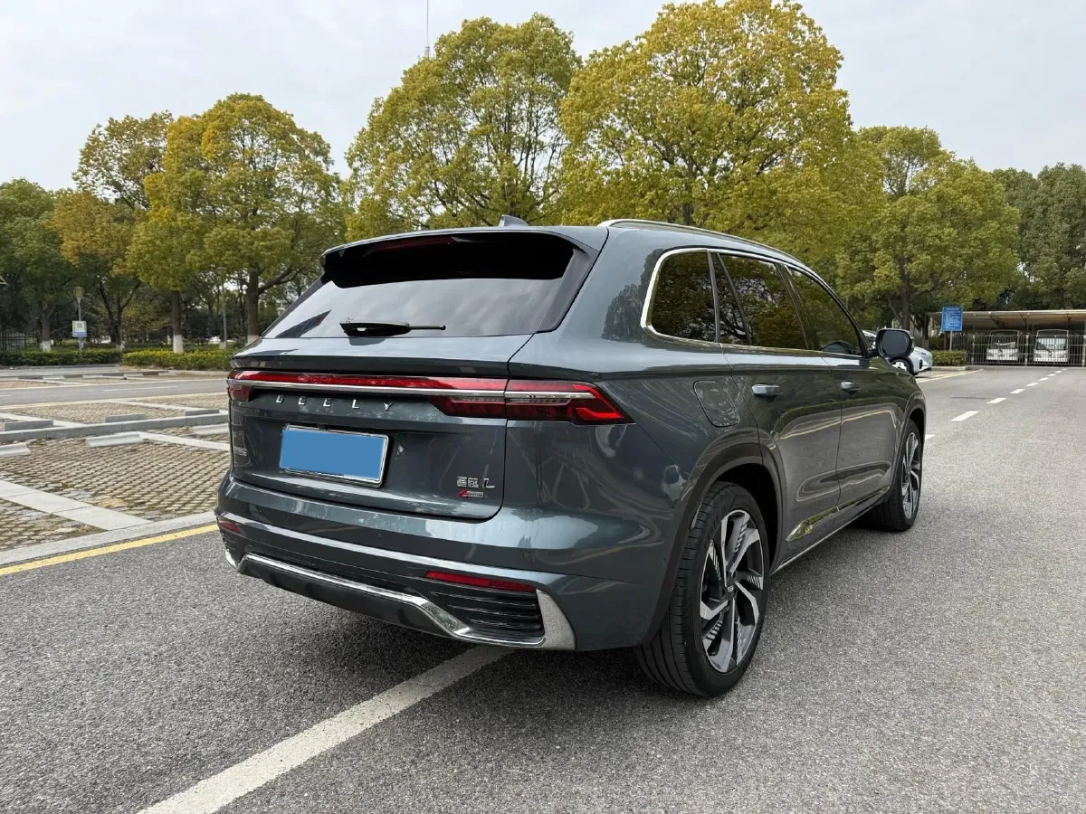 2021 Geely Monjaro 2.0T 238HP L4 8AT,autocango,china used car exporter,china ev exporter,chinese used car exporter,chinese used ev exporter