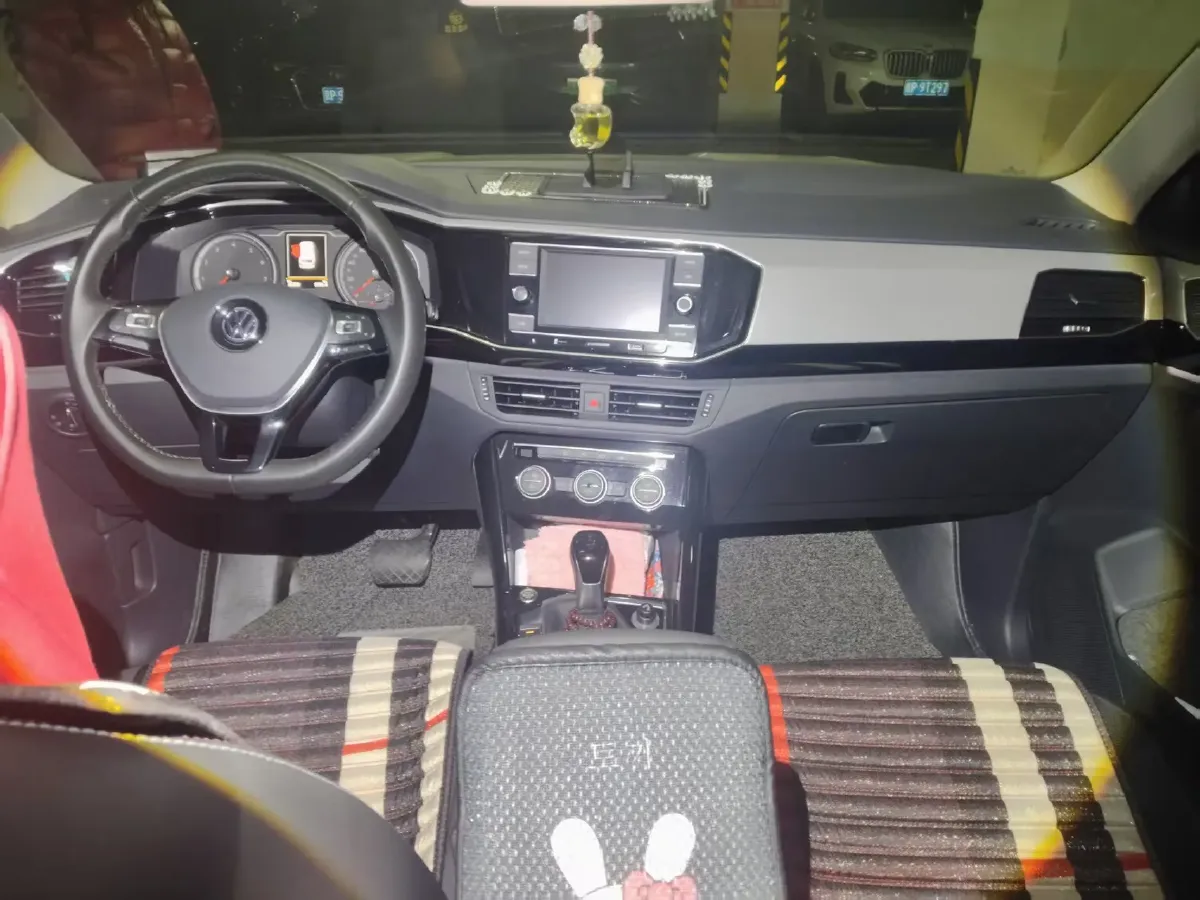 2019 MINI CLUBMAN 1.5T 102HP L3 6AT,autocango,china used car exporter,china ev exporter,chinese used car exporter,chinese used ev exporter