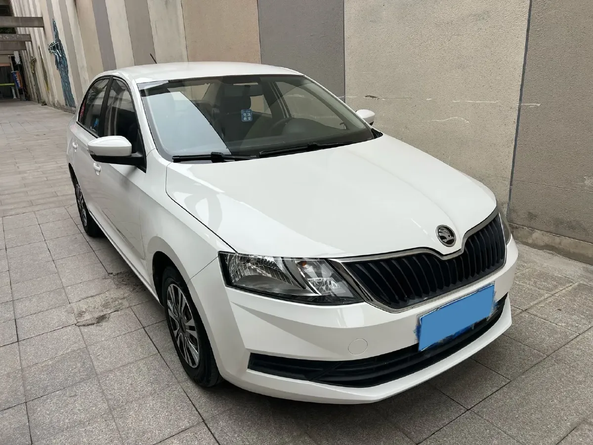 2018 Skoda Rapid 1.6L 110HP L4 5MT,autocango,china used car exporter,china ev exporter,chinese used car exporter,chinese used ev exporter