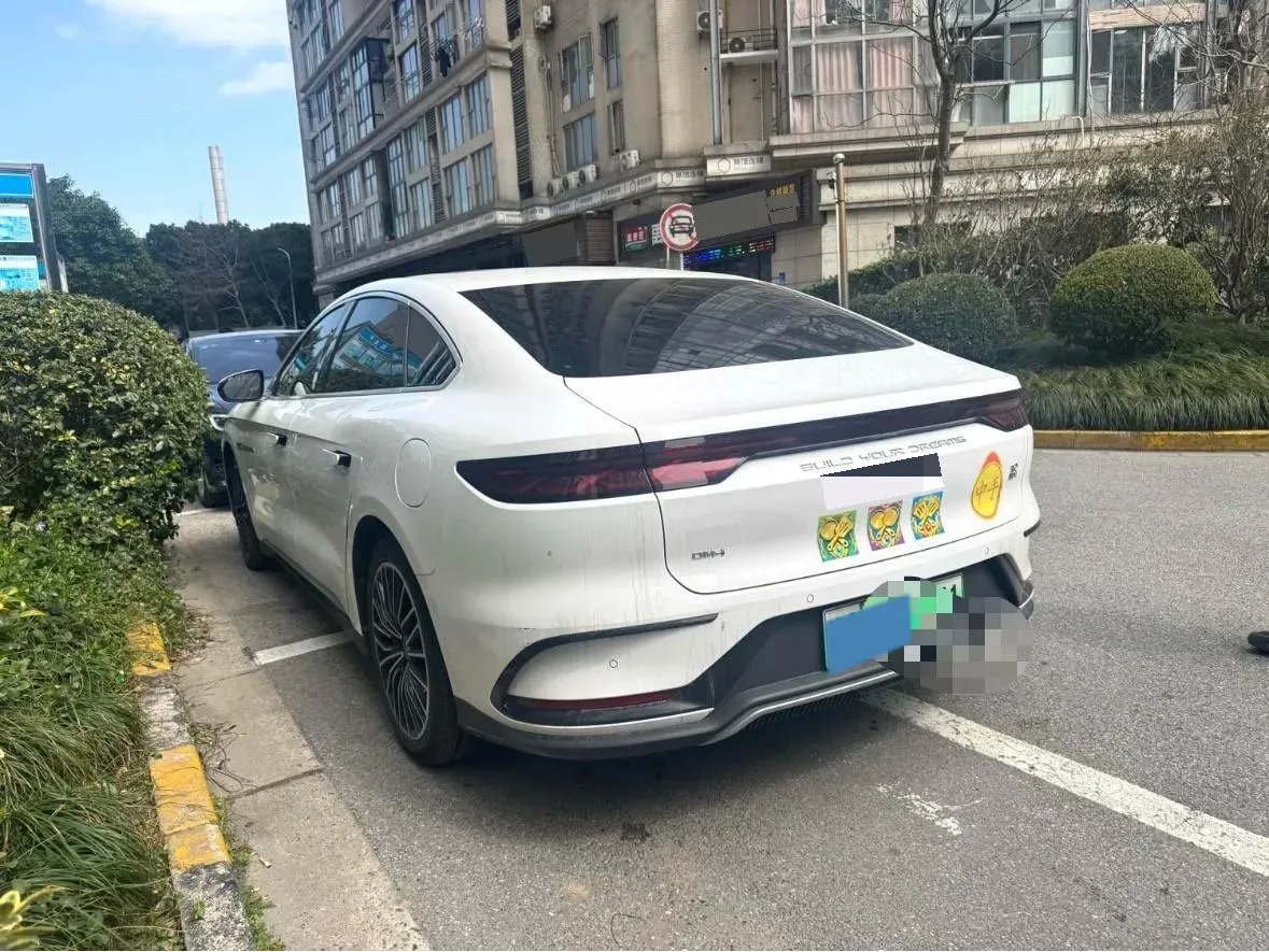 2022 Volkswagen Tiguan L 2.0T 186HP L4 7DCT,autocango,china used car exporter,china ev exporter,chinese used car exporter,chinese used ev exporter