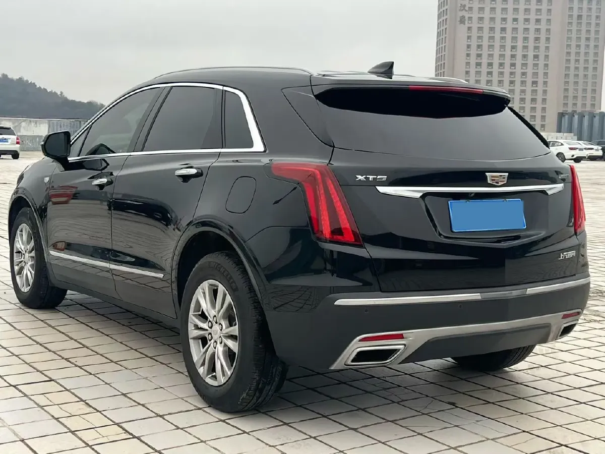 2021 Cadillac XT5 2.0T 237HP L4 9AT,autocango,china used car exporter,china ev exporter,chinese used car exporter,chinese used ev exporter