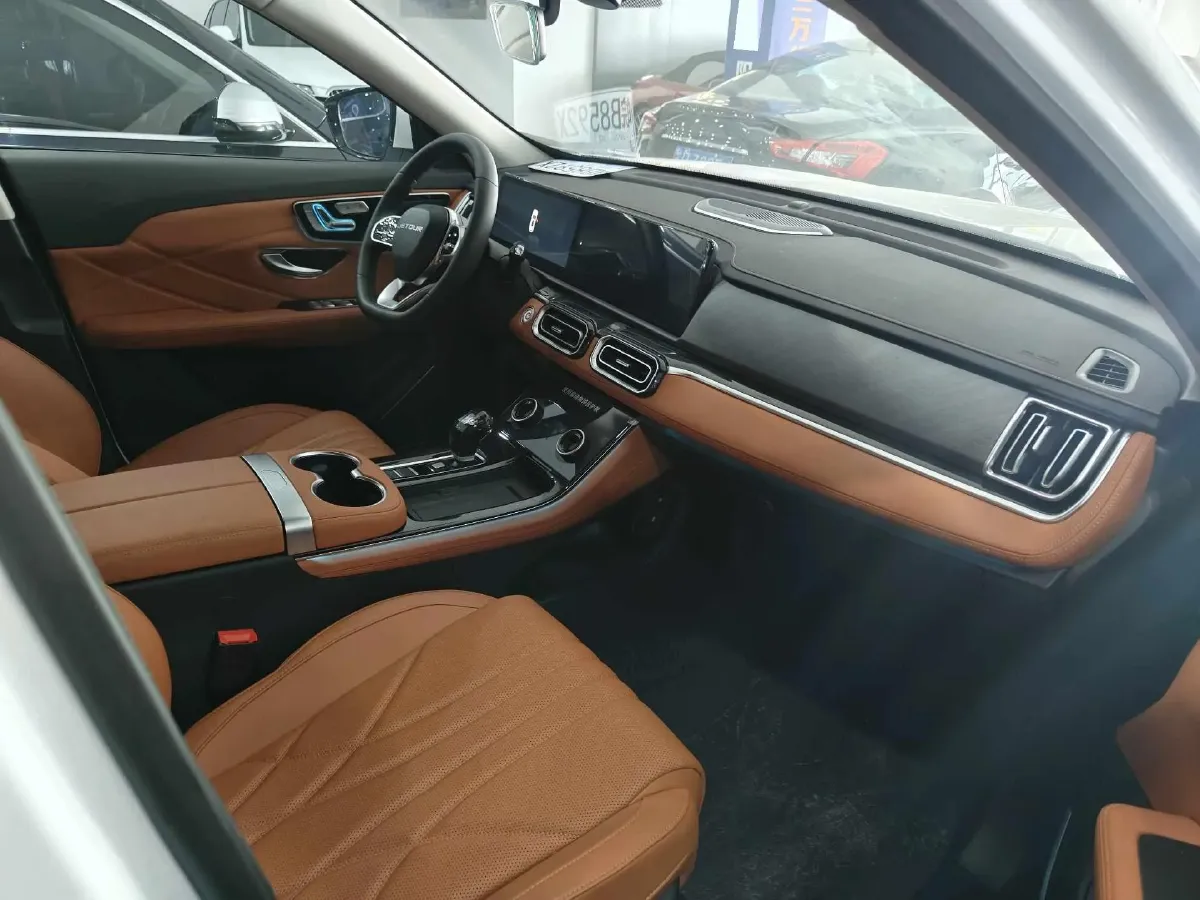 2025 Jetour X70 Plus 1.5T 184HP L4 7DCT,autocango,china used car exporter,china ev exporter,chinese used car exporter,chinese used ev exporter