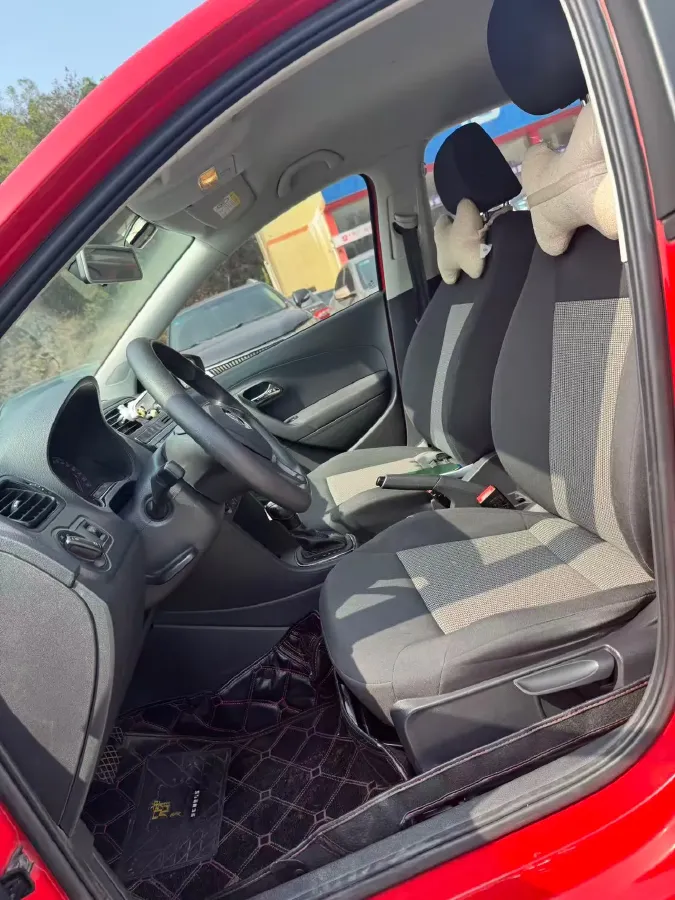 2016 Volkswagen Polo 1.4L 90HP L4 6AT,autocango,china used car exporter,china ev exporter,chinese used car exporter,chinese used ev exporter