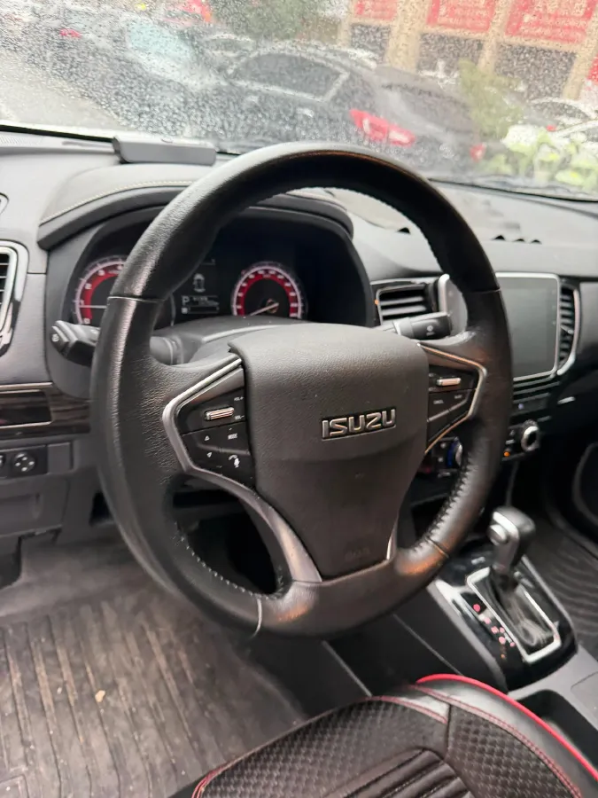 2020 Isuzu LingTuo 2.5T 150HP L4 6AT,autocango,china used car exporter,china ev exporter,chinese used car exporter,chinese used ev exporter