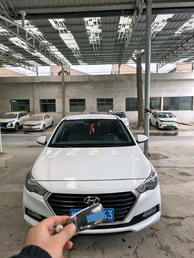 2016 Hyundai Verna 1.4L 100HP L4 6MT,autocango,china used car exporter,china ev exporter,chinese used car exporter,chinese used ev exporter
