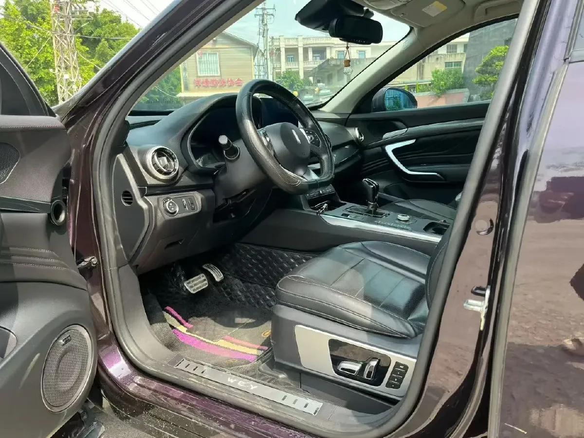 2017 WEY VV7 2.0T 234HP L4 7DCT,autocango,china used car exporter,china ev exporter,chinese used car exporter,chinese used ev exporter