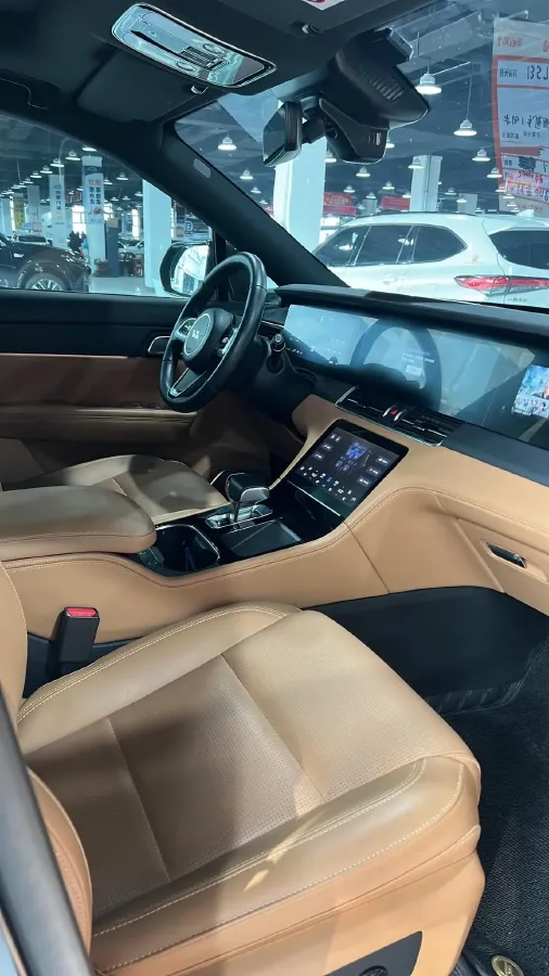 2021 Li ONE Range Extended 131HP REEV 40.5KWH,autocango,china used car exporter,china ev exporter,chinese used car exporter,chinese used ev exporter