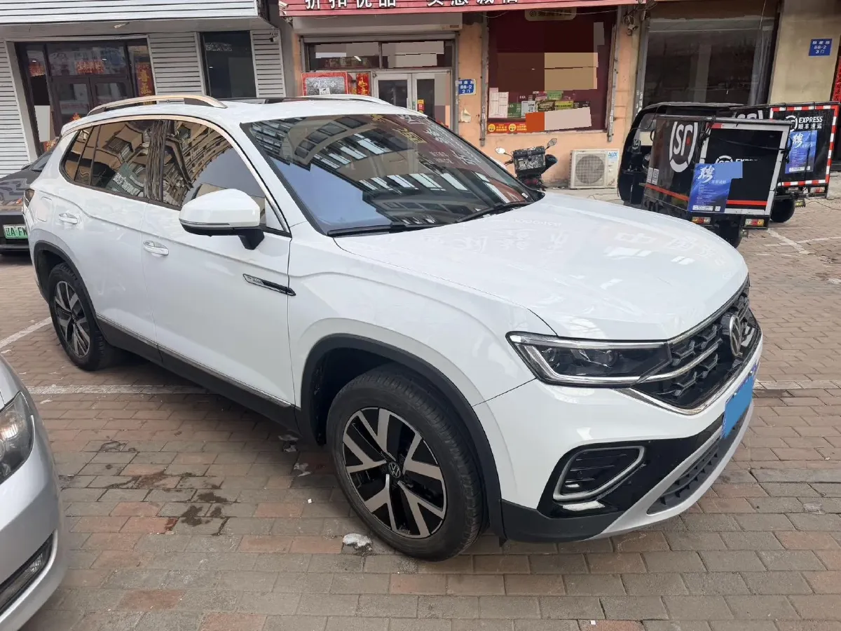 2024 Volkswagen Tayron 1.5T 160HP L4 7DCT,autocango,china used car exporter,china ev exporter,chinese used car exporter,chinese used ev exporter