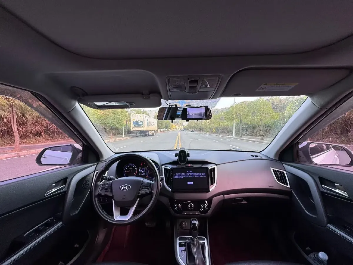 2019 Hyundai ix25 1.6L 125HP L4 6AT,autocango,china used car exporter,china ev exporter,chinese used car exporter,chinese used ev exporter