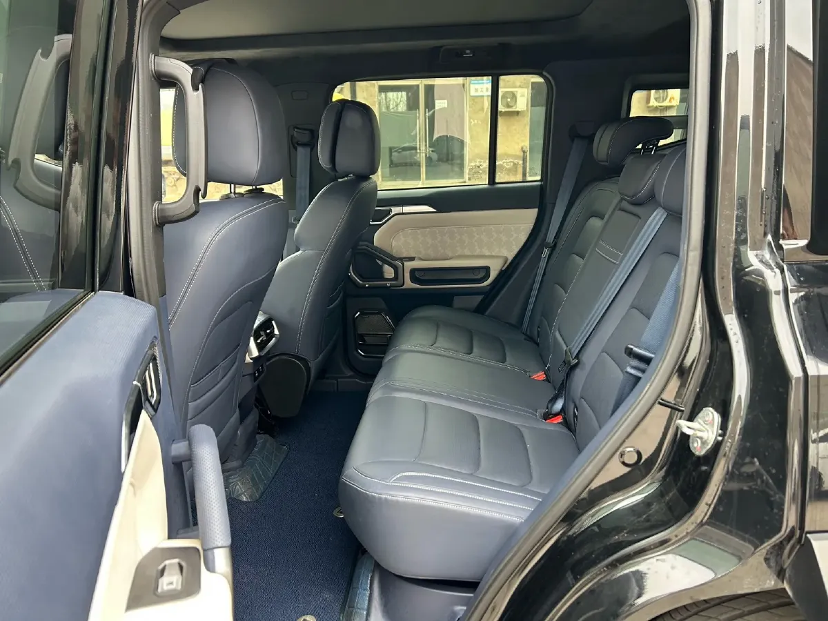 2024 Jetour ShanHai TravellerC-DM 1.5T 156HP L4 3DHT PHEV 43.24KWH,autocango,china used car exporter,china ev exporter,chinese used car exporter,chinese used ev exporter