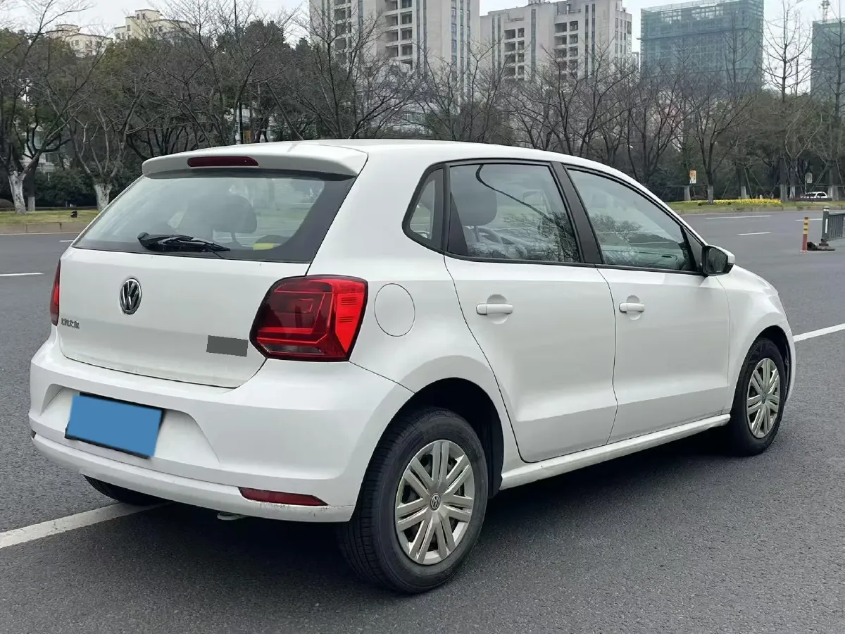 2016 Volkswagen Polo 1.4L 90HP L4 6AT,autocango,china used car exporter,china ev exporter,chinese used car exporter,chinese used ev exporter