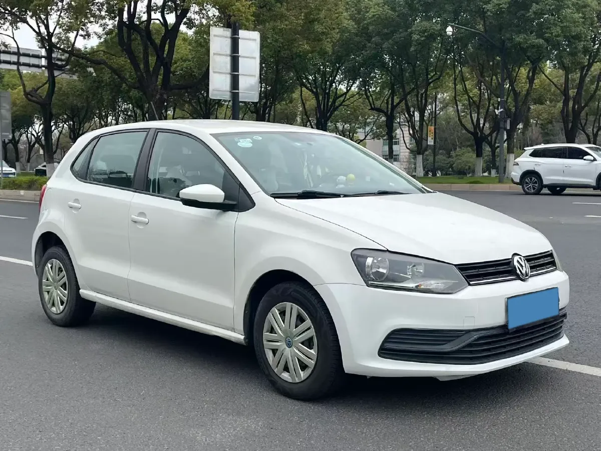 2016 Volkswagen Polo 1.4L 90HP L4 6AT,autocango,china used car exporter,china ev exporter,chinese used car exporter,chinese used ev exporter