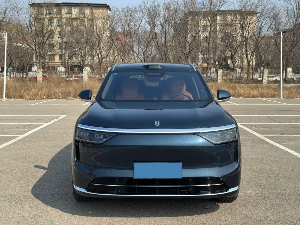 2025 AITO AITO M8 REEV 160HP REEV 53.4KWH,autocango,china used car exporter,china ev exporter,chinese used car exporter,chinese used ev exporter