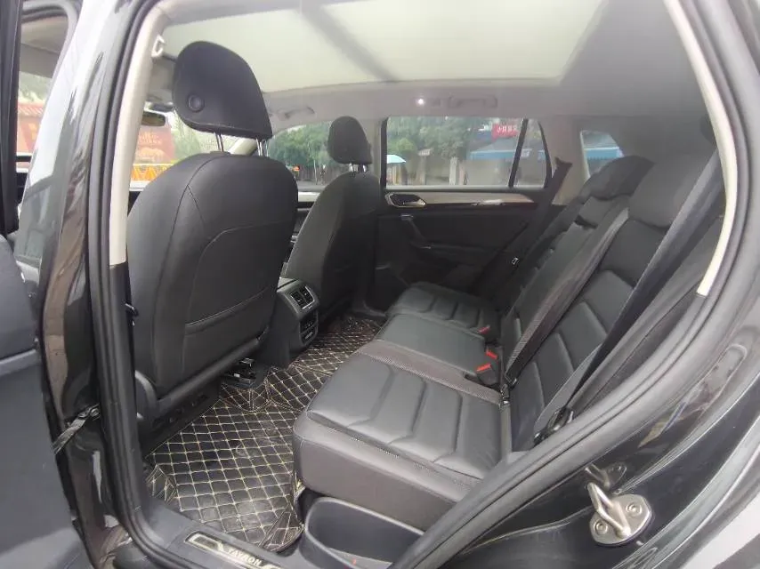 2020 Volkswagen Tayron 2.0T 186HP L4 7DCT,autocango,china used car exporter,china ev exporter,chinese used car exporter,chinese used ev exporter