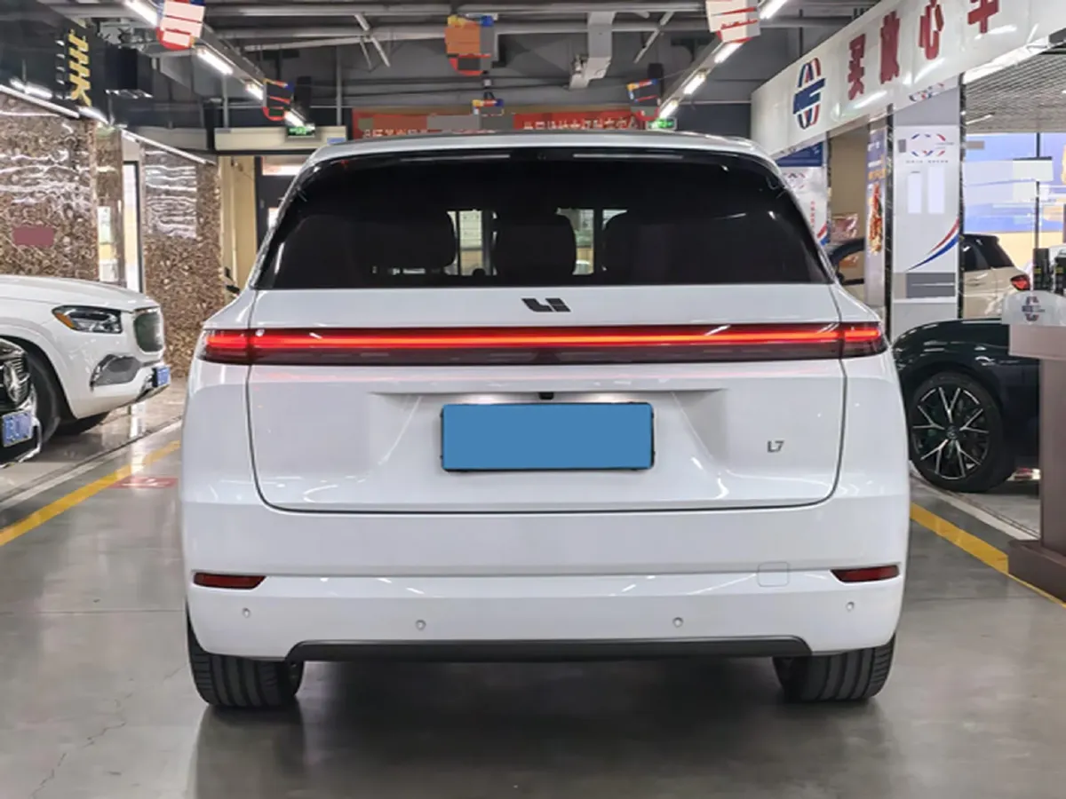 2025 Li L7 Range Extended 154HP REEV,autocango,china used car exporter,china ev exporter,chinese used car exporter,chinese used ev exporter