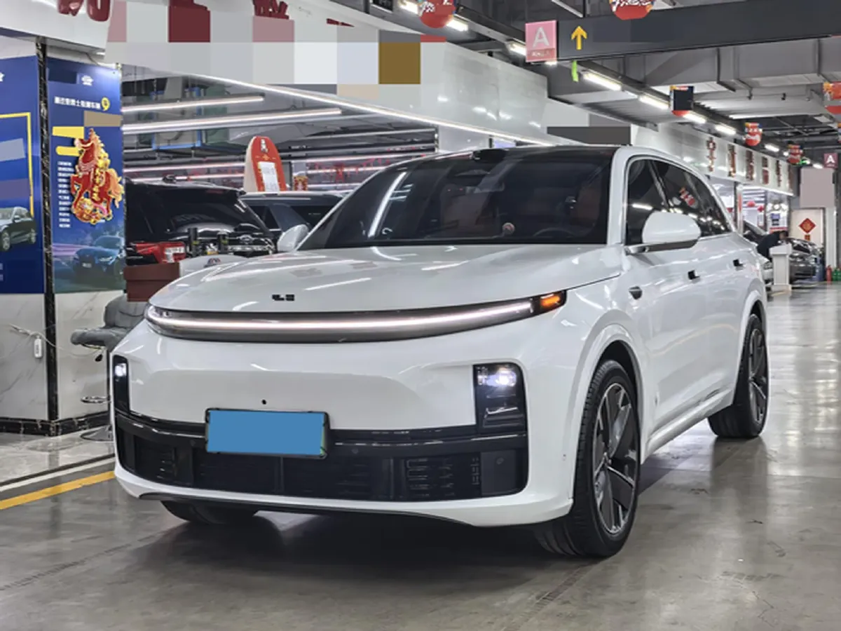 2025 Li L7 Range Extended 154HP REEV,autocango,china used car exporter,china ev exporter,chinese used car exporter,chinese used ev exporter
