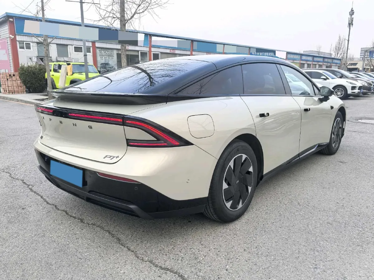 2024 Xpeng P7+ BEV 60.7KWH,autocango,china used car exporter,china ev exporter,chinese used car exporter,chinese used ev exporter