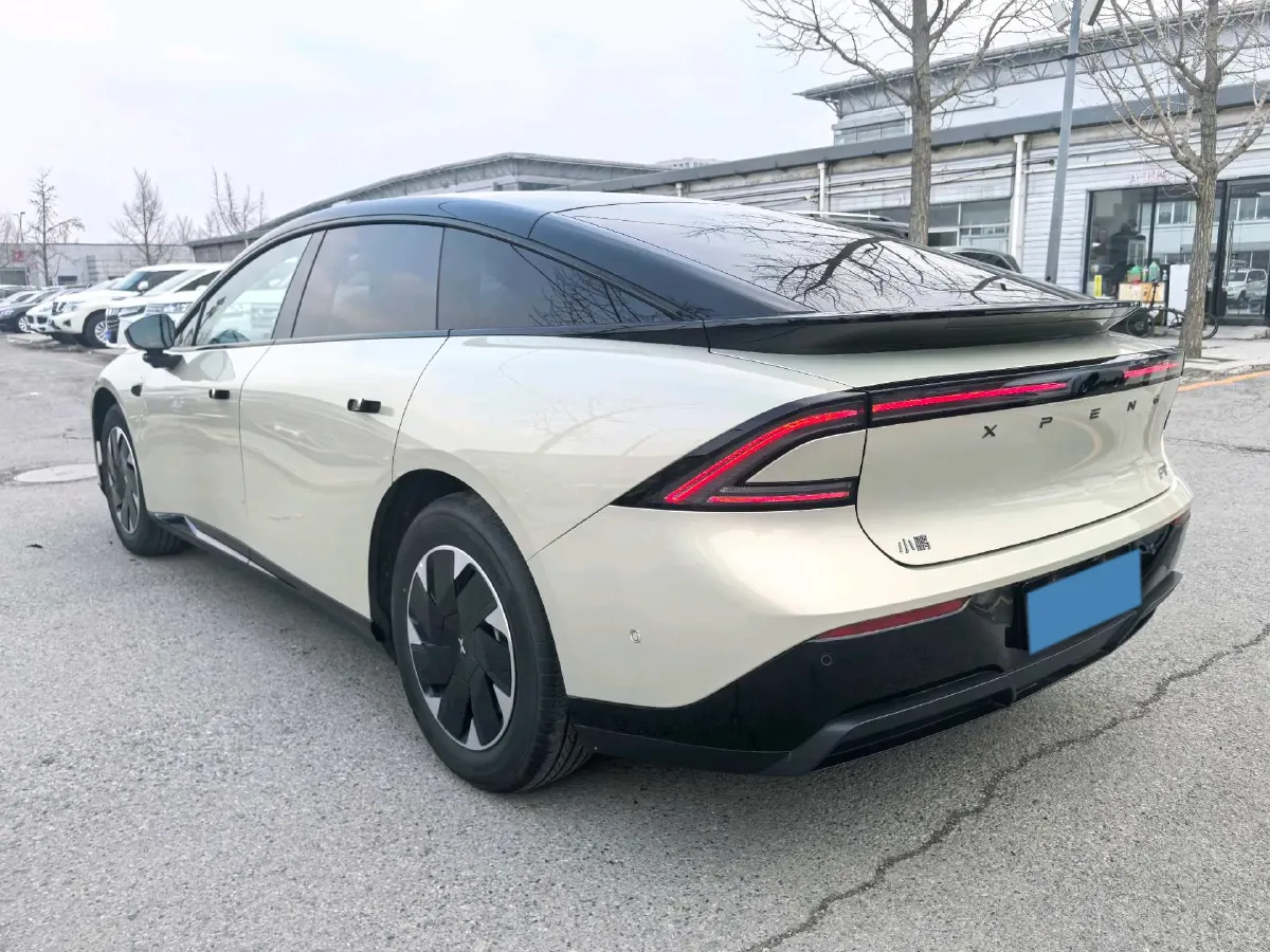 2024 Xpeng P7+ BEV 60.7KWH,autocango,china used car exporter,china ev exporter,chinese used car exporter,chinese used ev exporter