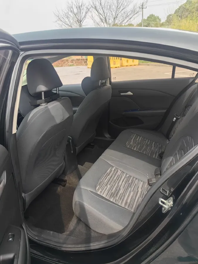 2016 Chevrolet Cavalier 1.5L 113HP L4 6AT,autocango,china used car exporter,china ev exporter,chinese used car exporter,chinese used ev exporter