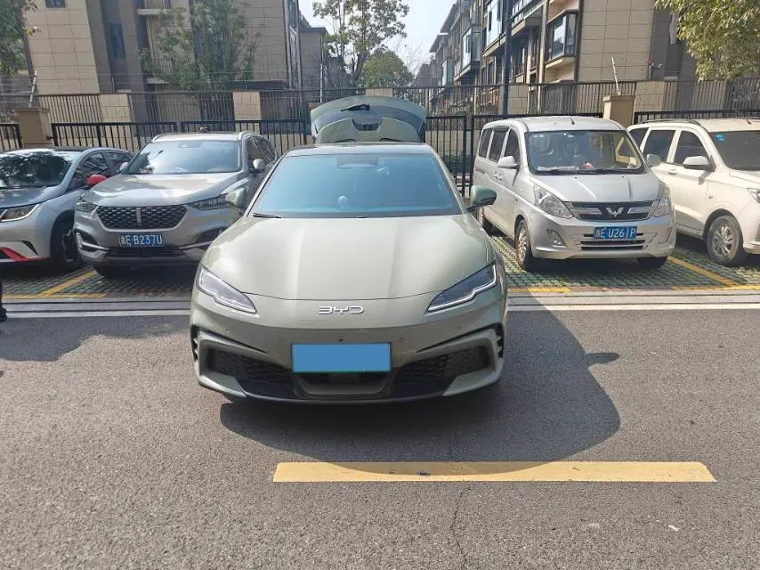 2025 BYD Seal06GT BEV 59.52KWH,autocango,china used car exporter,china ev exporter,chinese used car exporter,chinese used ev exporter