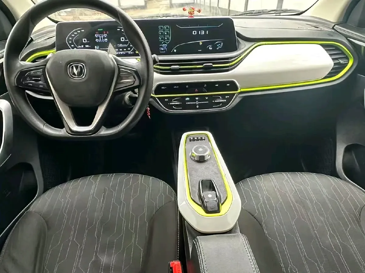 2020 ChangAn BenBen E-Star BEV 32.2KWH,autocango,china used car exporter,china ev exporter,chinese used car exporter,chinese used ev exporter