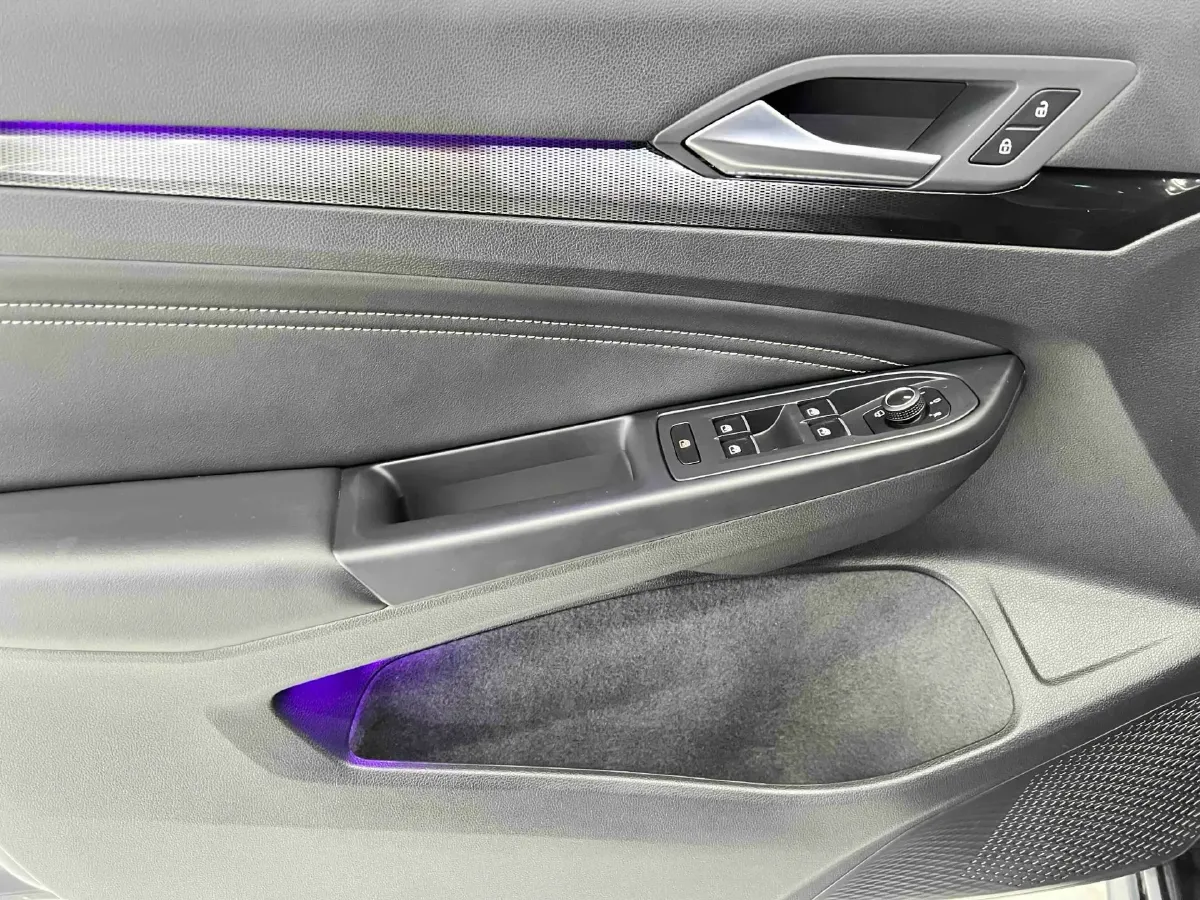 2021 Volkswagen Golf 1.4T 150HP L4 7DCT,autocango,china used car exporter,china ev exporter,chinese used car exporter,chinese used ev exporter