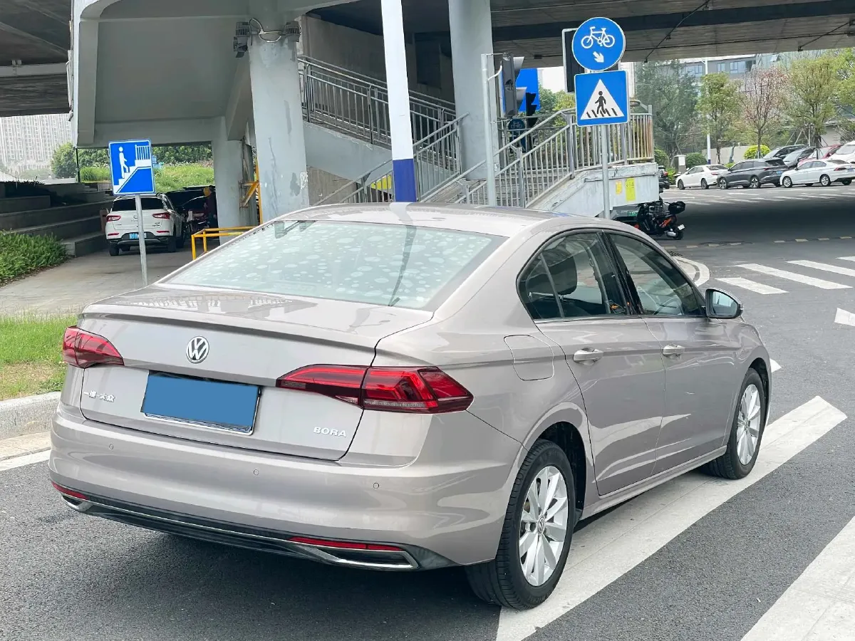 2020 Volkswagen Bora 1.5L 113HP L4 6AT,autocango,china used car exporter,china ev exporter,chinese used car exporter,chinese used ev exporter