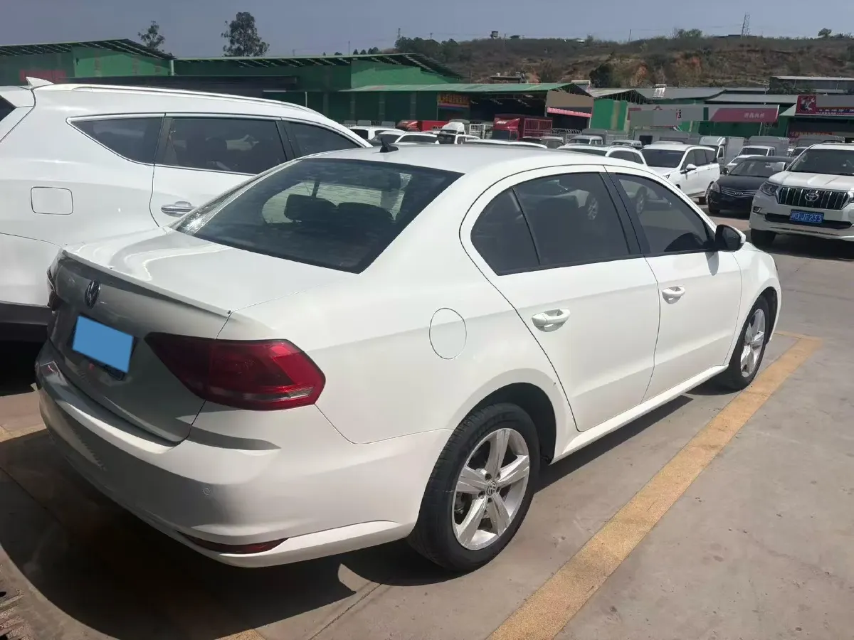 2017 Buick Excelle 1.5L 114HP L4 5MT,autocango,china used car exporter,china ev exporter,chinese used car exporter,chinese used ev exporter