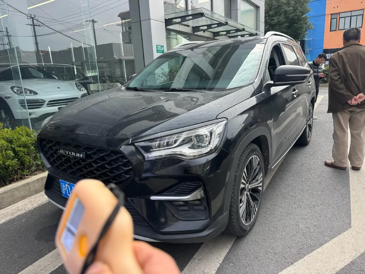 2020 Jetour X90 1.6T 197HP L4 7DCT,autocango,china used car exporter,china ev exporter,chinese used car exporter,chinese used ev exporter