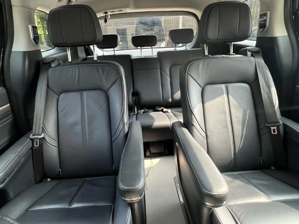 2021 GAC Trumpchi M8 2.0T 252HP L4 8AT,autocango,china used car exporter,china ev exporter,chinese used car exporter,chinese used ev exporter