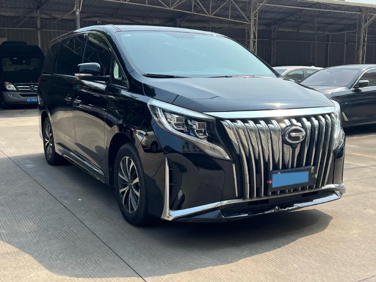 2021 GAC Trumpchi M8 2.0T 252HP L4 8AT,autocango,china used car exporter,china ev exporter,chinese used car exporter,chinese used ev exporter