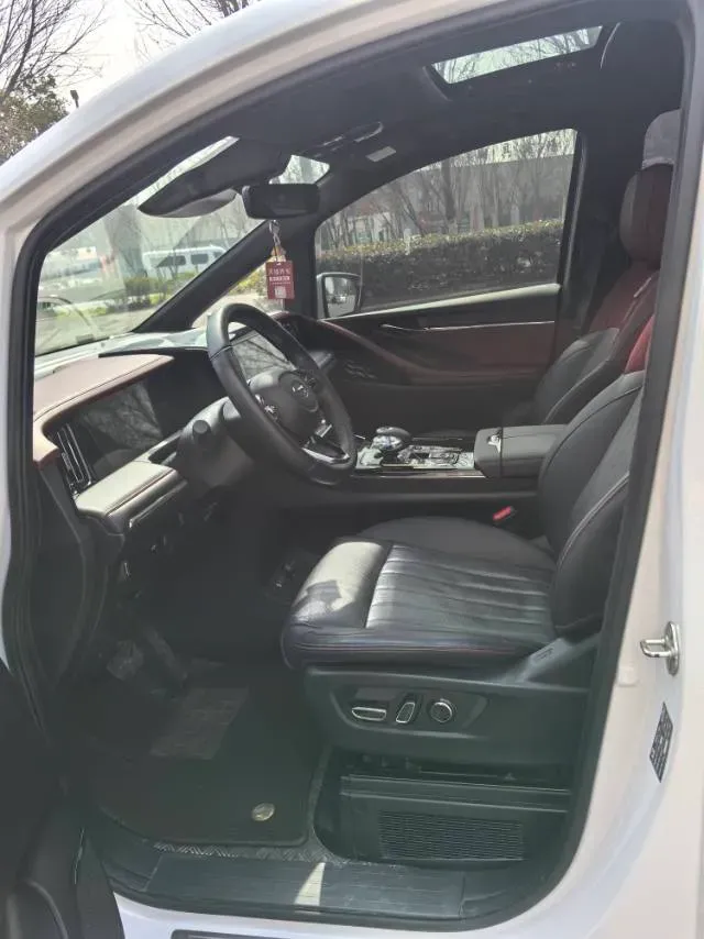 2023 GAC Trumpchi M8 2.0T 252HP L4 8AT,autocango,china used car exporter,china ev exporter,chinese used car exporter,chinese used ev exporter