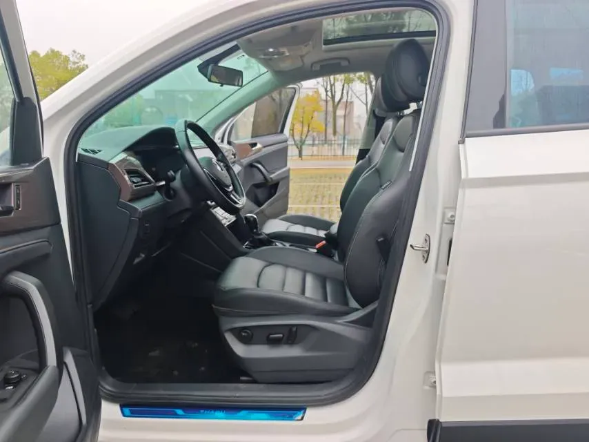 2021 Volkswagen Tharu 1.4T 150HP L4 7DCT,autocango,china used car exporter,china ev exporter,chinese used car exporter,chinese used ev exporter