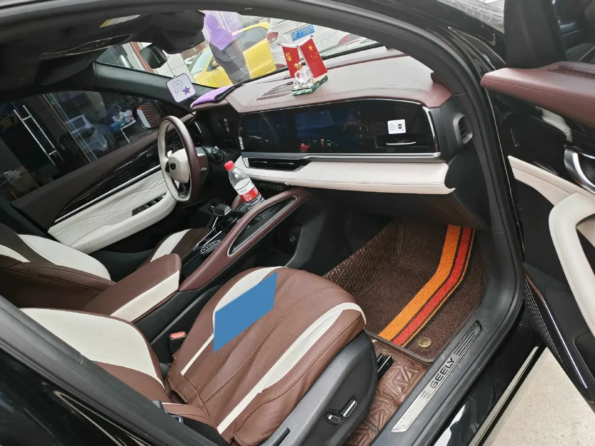 2021 Geely Monjaro 2.0T 218HP L4 7DCT,autocango,china used car exporter,china ev exporter,chinese used car exporter,chinese used ev exporter