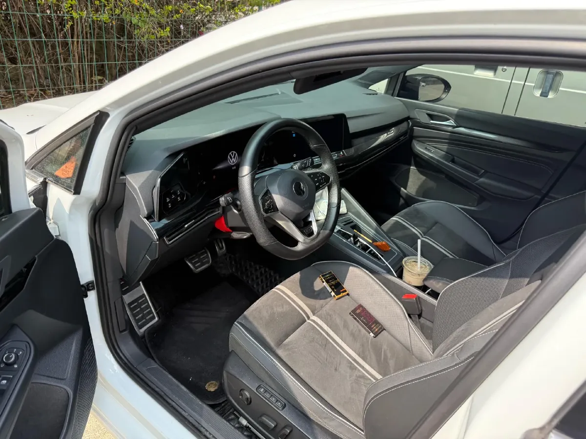 2021 Volkswagen Golf 1.4T 150HP L4 7DCT,autocango,china used car exporter,china ev exporter,chinese used car exporter,chinese used ev exporter