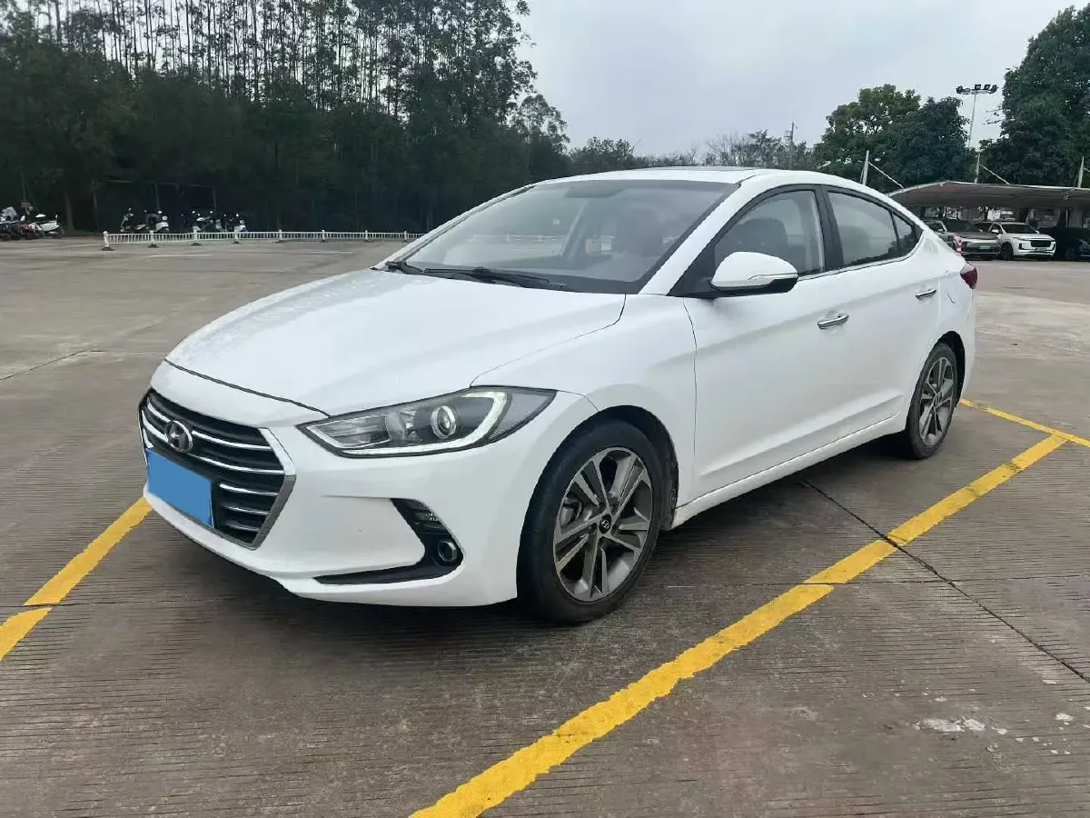2016 Hyundai Elantra 1.6L 130HP L4 6AT,autocango,china used car exporter,china ev exporter,chinese used car exporter,chinese used ev exporter