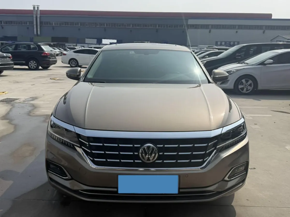 2019 Volvo V40 1.5T 152HP L4 6AT,autocango,china used car exporter,china ev exporter,chinese used car exporter,chinese used ev exporter