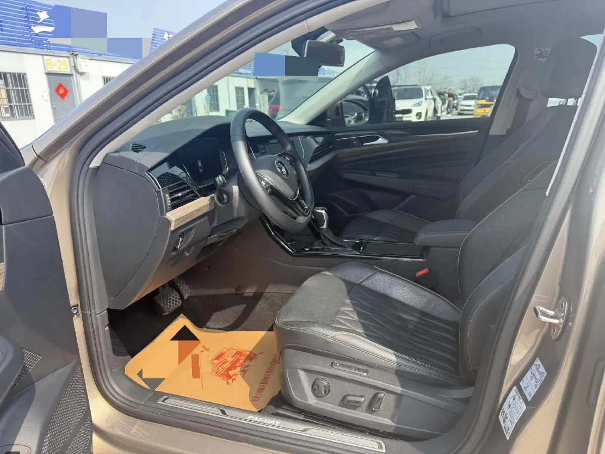2019 Volvo V40 1.5T 152HP L4 6AT,autocango,china used car exporter,china ev exporter,chinese used car exporter,chinese used ev exporter